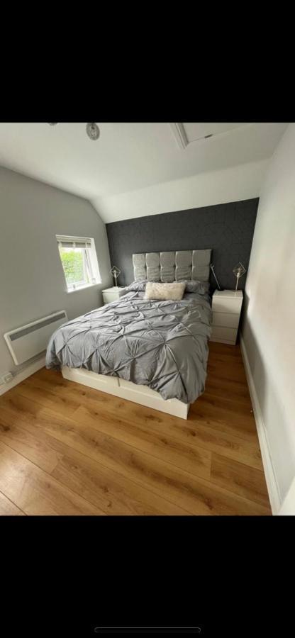 One Bedroom Apartment In The Centre Of 랜디드노 외부 사진