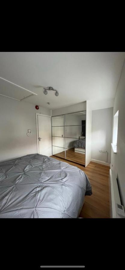 One Bedroom Apartment In The Centre Of 랜디드노 외부 사진